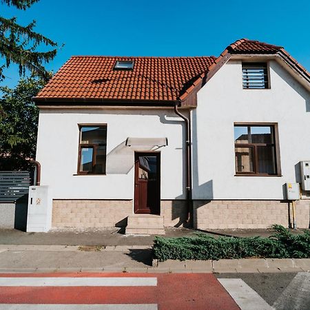Apartment Attic Sibiu Bagian luar foto