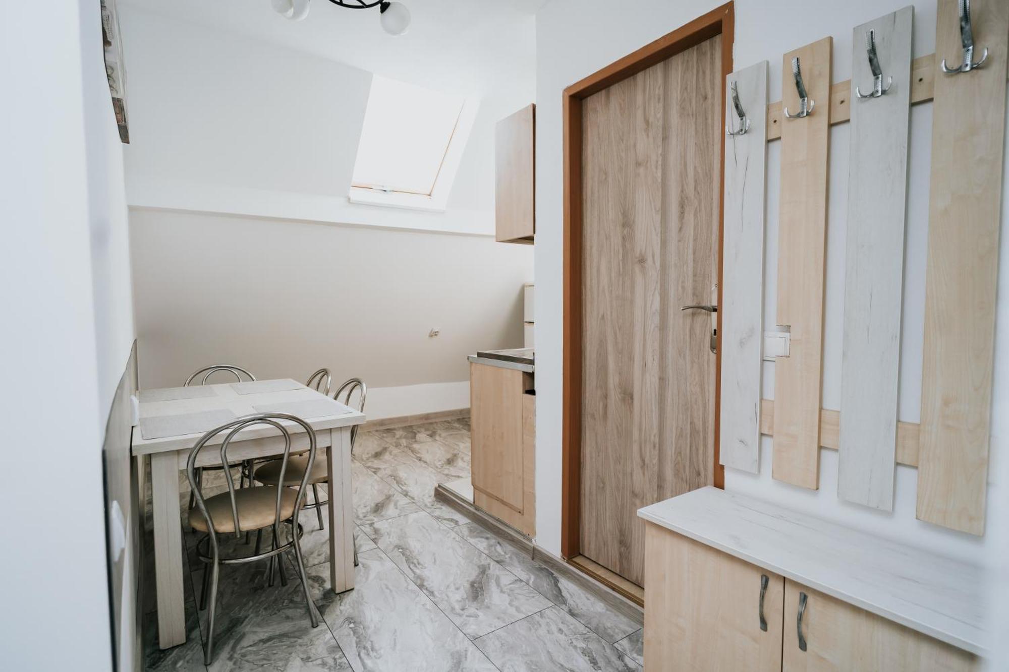 Apartment Attic Sibiu Bagian luar foto